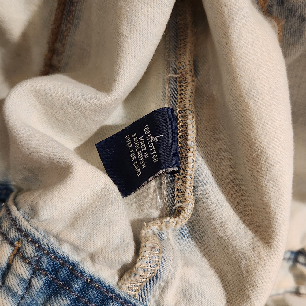 Bleach Washed Denim Jacket - Picture 8 of 8